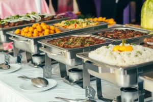 למה לקנות כשאפשר לשכור? ציוד לאירועים בהשכרה חכמה